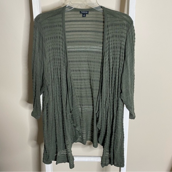 Torrid Olive Green Shadow Stripe Drape Cardigan. Size 1. - Picture 1 of 10